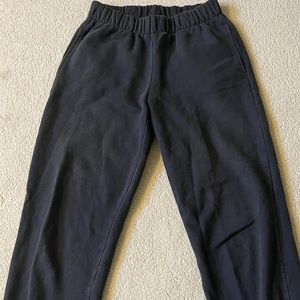 Brandy Melville Rosa Sweatpants